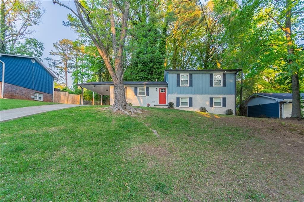 2046 Copperfield Circle, Decatur, GA 30035 — most recent listing photo