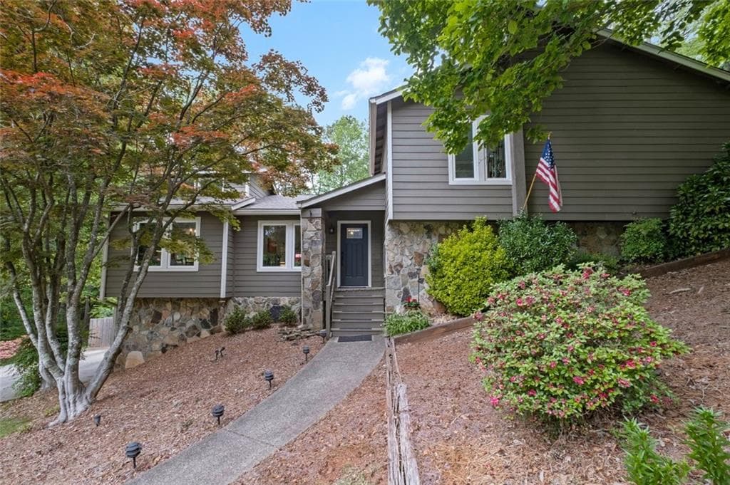 5 bedroom, 3 bathroom single family residence sold at 2310 Piedmont Forest Drive, Marietta, GA 30062