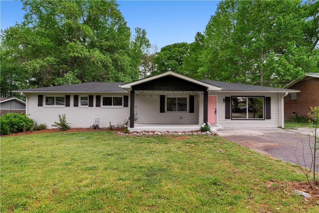 4 bedroom, 2 bathroom single family residence sold at 1217 Topaz Lane, Villa Rica, GA 30180
