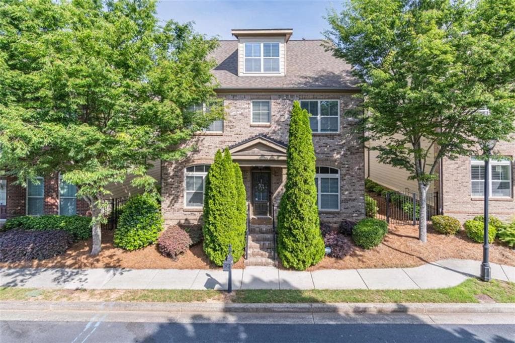 5 bedroom, 5 bathroom single family residence sold at 486 Raven Brook Lane, Suwanee, GA 30024