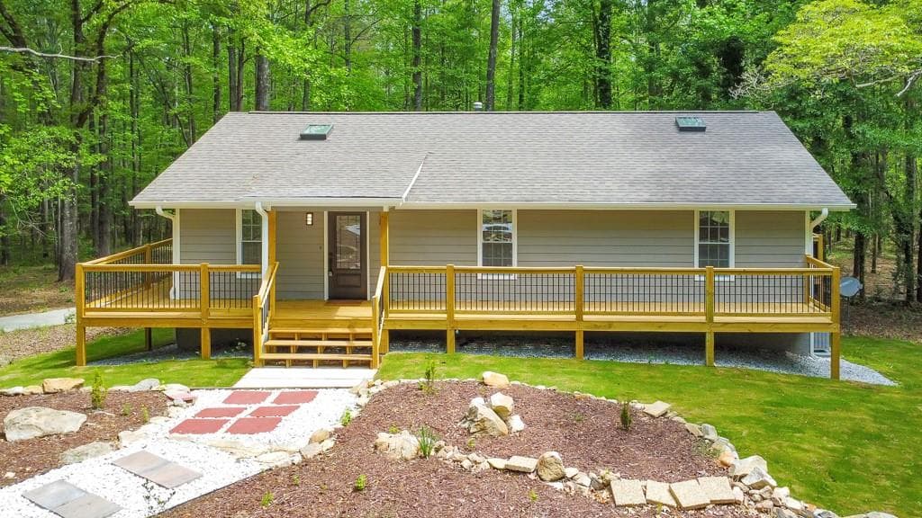 2633 Jonesboro Road, Fairburn, GA 30213 — most recent listing photo