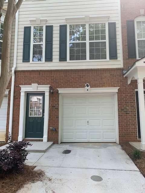 2 bedroom, 3 bathroom, 1,184 sq ft townhouse sold at 2253 Dillard Crossing, Tucker, GA 30084
