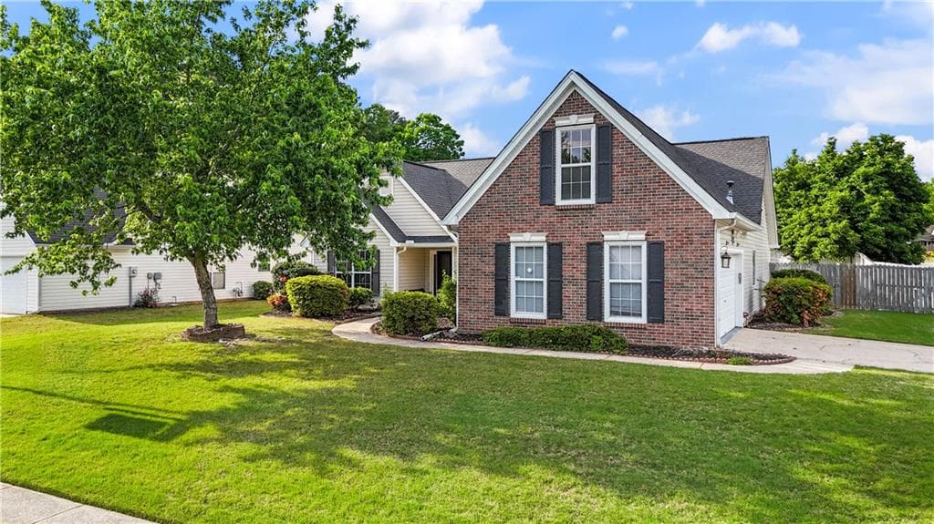 4 bedroom, 2 bathroom single family residence sold at 2650 Hamilton Chase Run, Buford, GA 30519