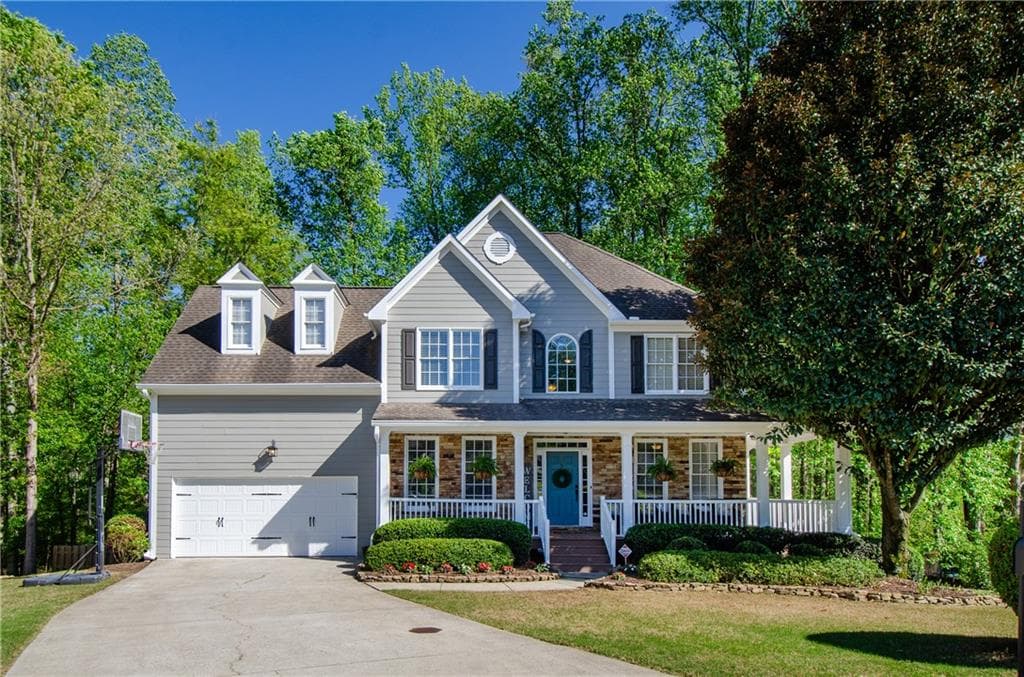 5 bedroom, 4 bathroom single family residence sold at 2920 Ridge Spring Court, Alpharetta, GA 30004