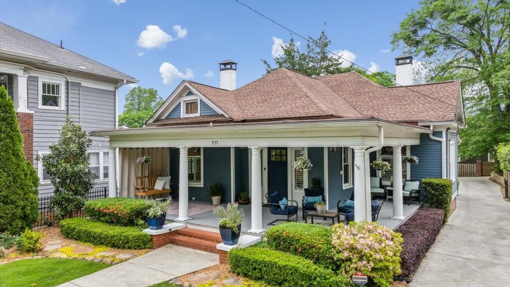3 bedroom, 3 bathroom single family residence sold at 933 N Highland Avenue, Atlanta, GA 30306