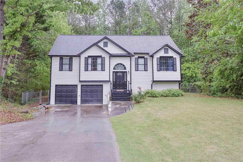 3 bedroom, 2 bathroom single family residence sold at 405 Settlers Ridge Lane, Hiram, GA 30141