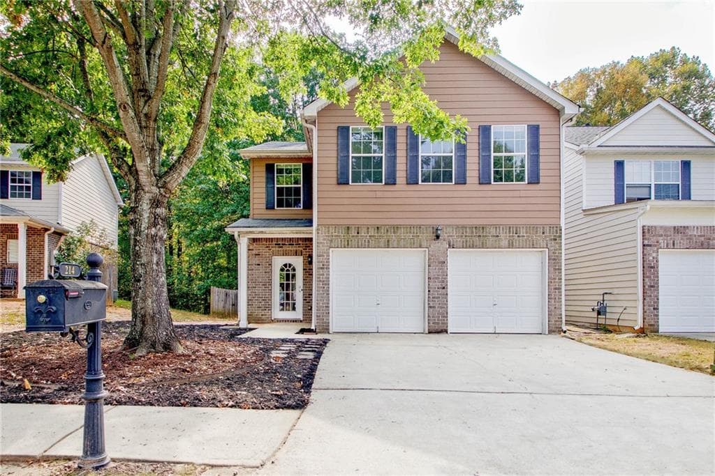 214 Southwind Lane, Newnan, GA 30265 — most recent listing photo