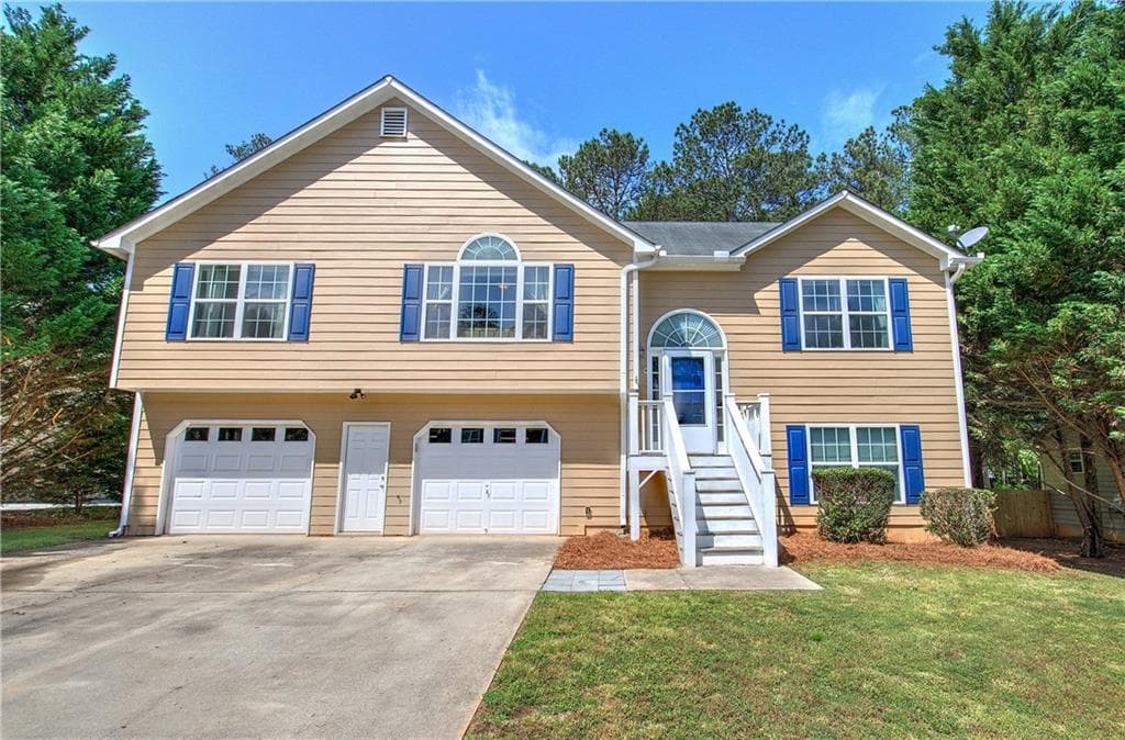 3 bedroom, 2 bathroom single family residence sold at 80 Amber Oak Trail, Dallas, GA 30132