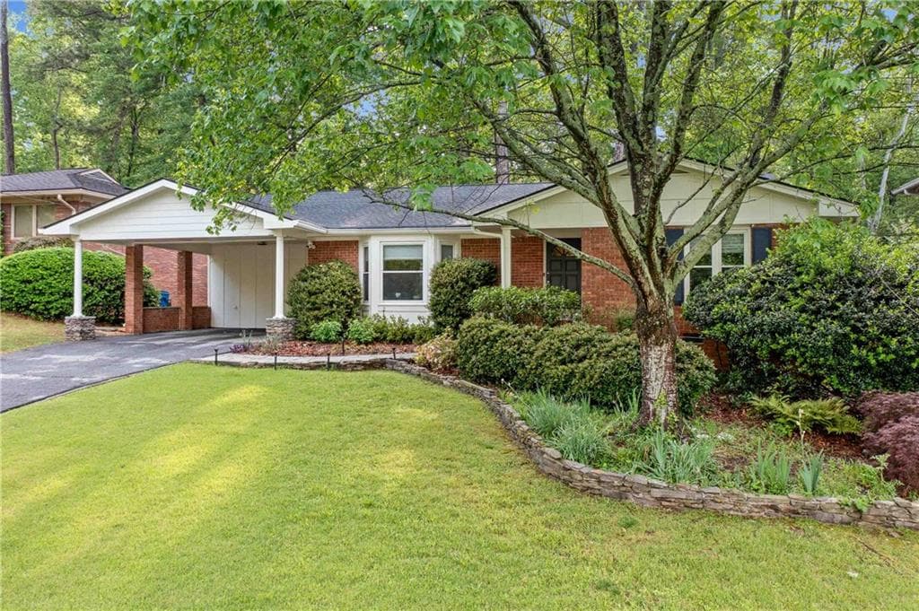 4 bedroom, 4 bathroom, 2,779 sq ft single family residence sold at 1866 Wildwood Place, Atlanta, GA 30324