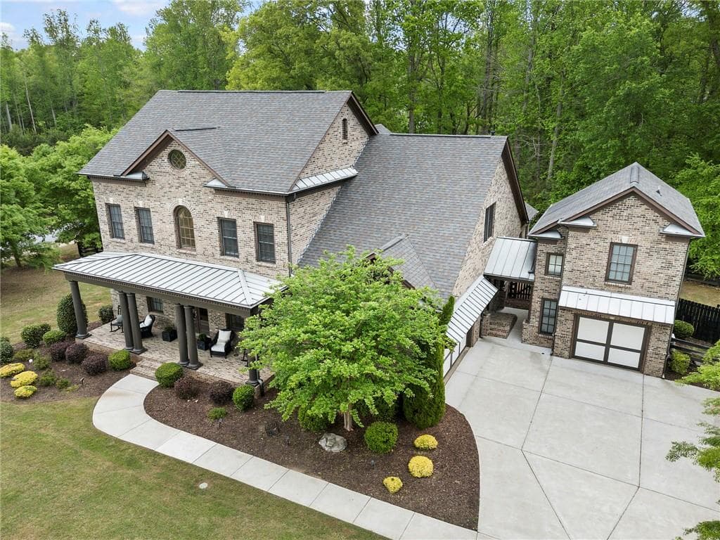 4060 Orchard Way, Alpharetta, GA 30004 — most recent listing photo