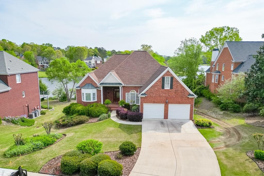 4 bedroom, 4 bathroom single family residence sold at 3390 Mill Valley Drive, Dacula, GA 30019