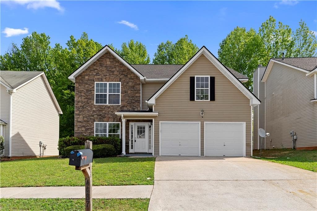 4 bedroom, 3 bathroom single family residence sold at 4087 Rosebud Park Drive, Snellville, GA 30039