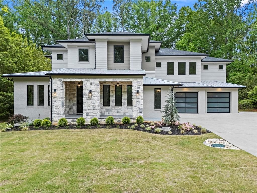 5 bedroom, 7 bathroom single family residence sold at 340 Colewood Way, Atlanta, GA 30328