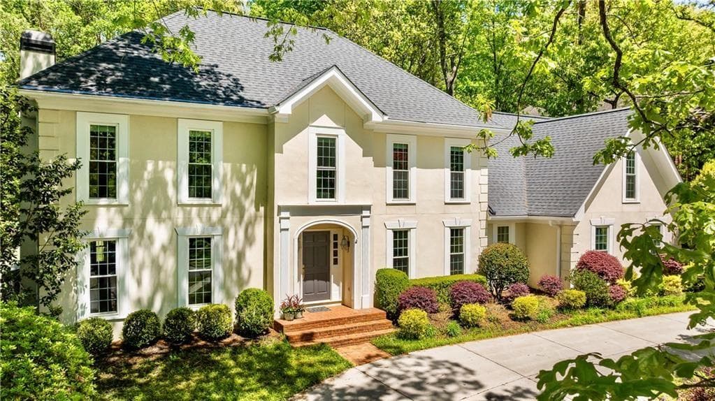 4 bedroom, 4 bathroom single family residence sold at 5655 Errol Place, Atlanta, GA 30327