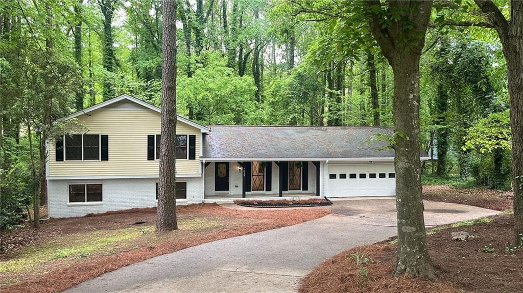 5 bedroom, 3 bathroom single family residence sold at 4639 Hardwood Road, Stone Mountain, GA 30083
