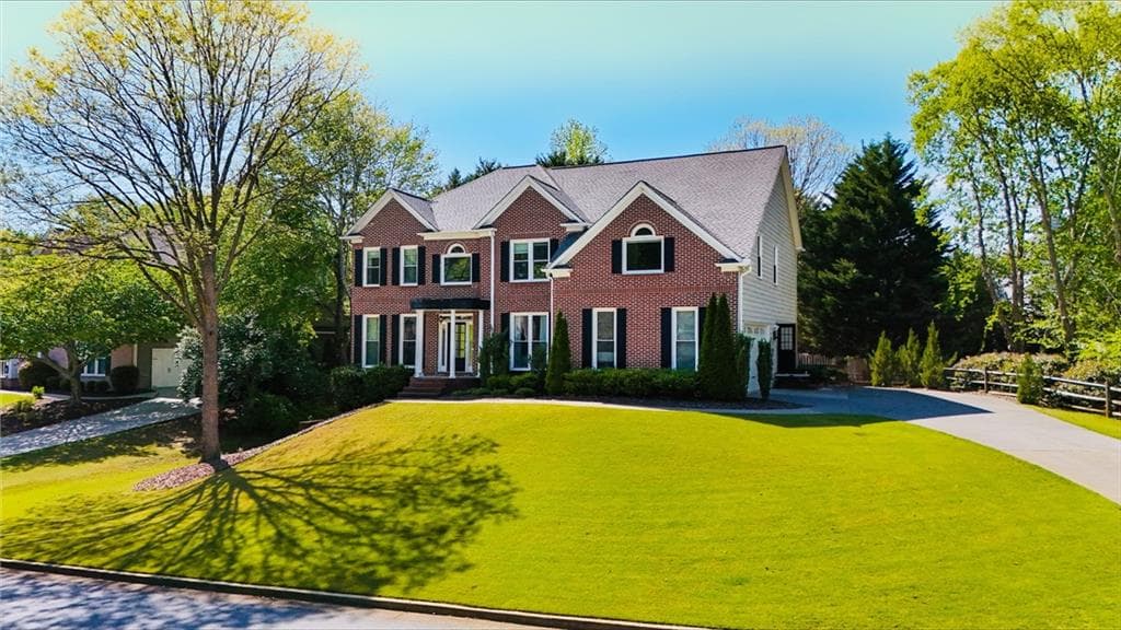 6 bedroom, 4 bathroom single family residence sold at 4015 Dodds Grove Lane, Alpharetta, GA 30009