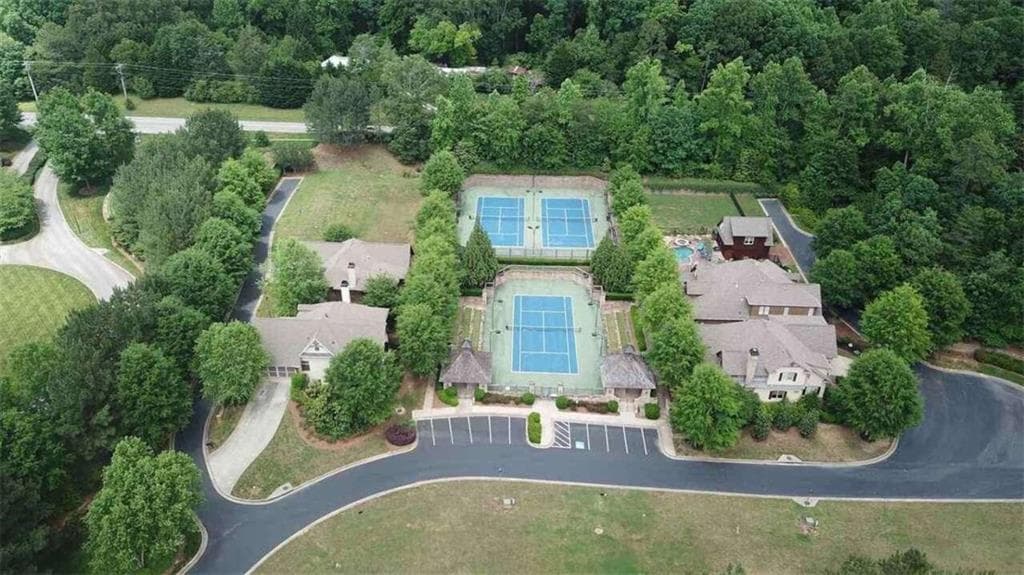 single family residence sold at 5815 Swinging Gate Road, Gainesville, GA 30506