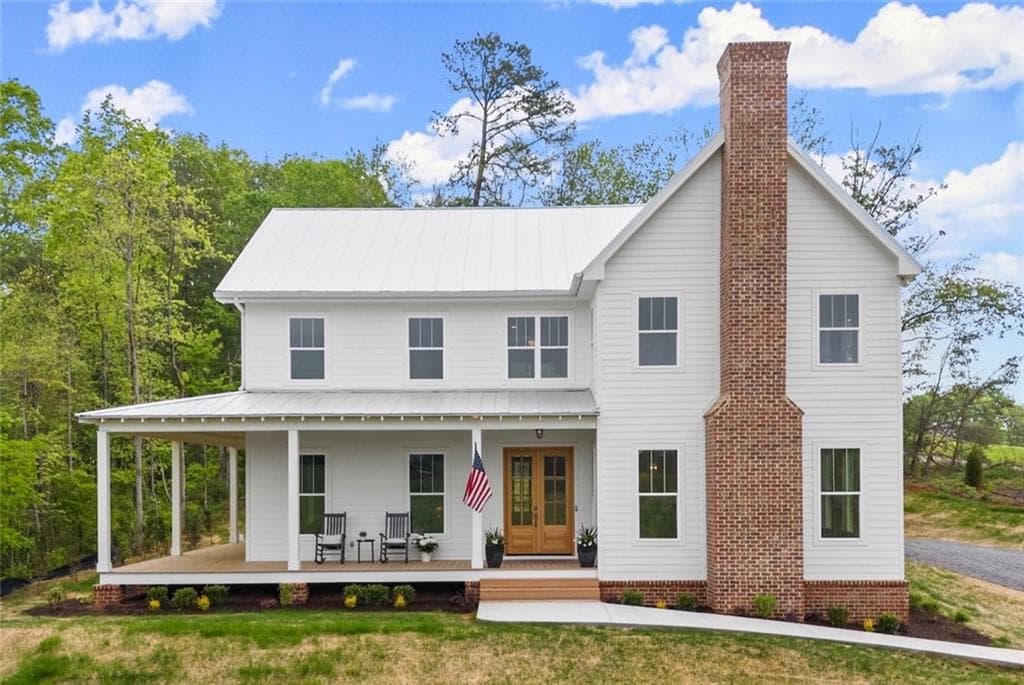 4 bedroom, 4 bathroom single family residence sold at 3445 Damascus Church Road, Dahlonega, GA 30533