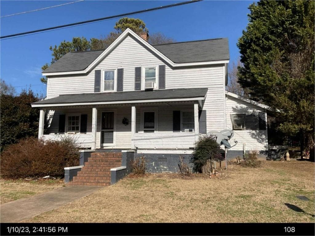 duplex sold at 26 Dunlap Street, Gainesville, GA 30501