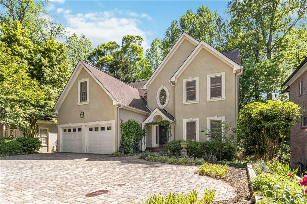 6 bedroom, 4 bathroom single family residence sold at 2651 Briarlake Road, Atlanta, GA 30345
