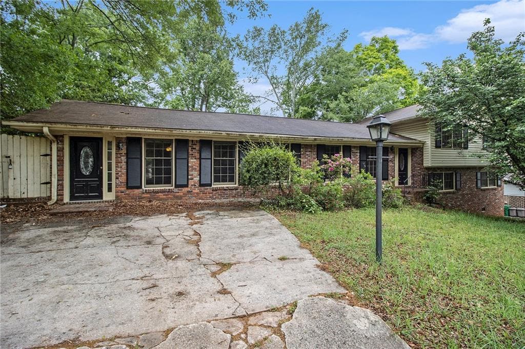 3743 Tree Bark Trail, Decatur, GA 30034 — most recent listing photo