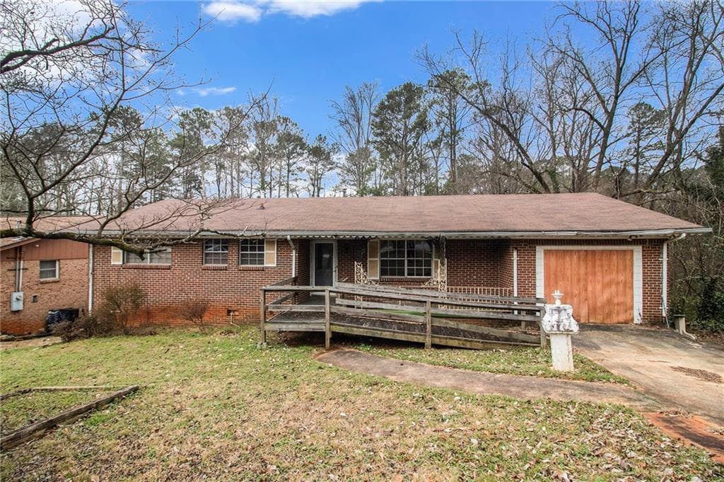 2807 Knollview Drive, Decatur, GA 30034 — most recent listing photo