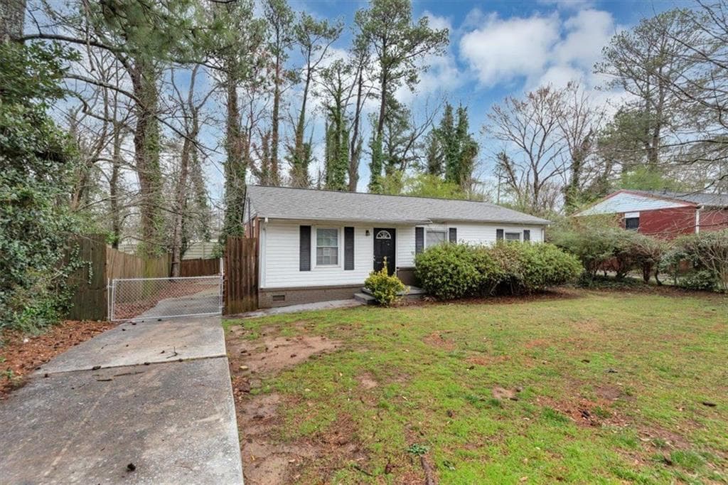 3 bedroom, 1 bathroom single family residence sold at 430 ARGUS Circle, Atlanta, GA 30331