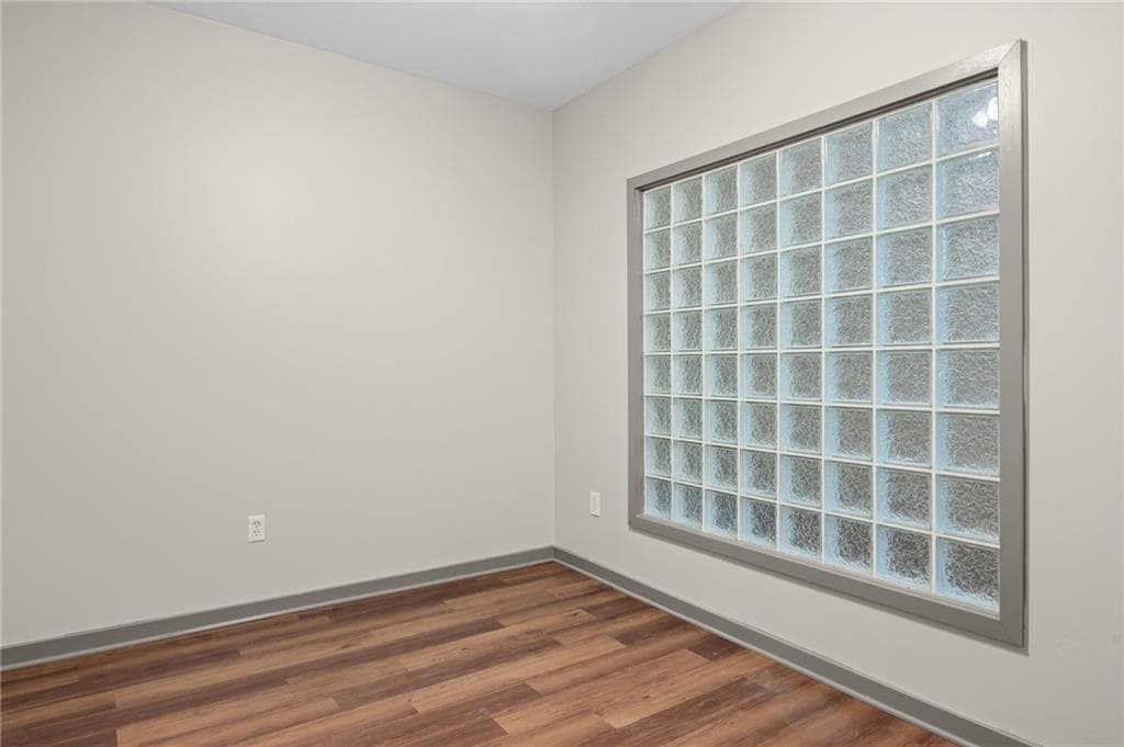 1 bedroom, 1 bathroom, 978 sq ft condominium for sale at 390 17th Street 5008, Atlanta, GA 30363 — photo 4