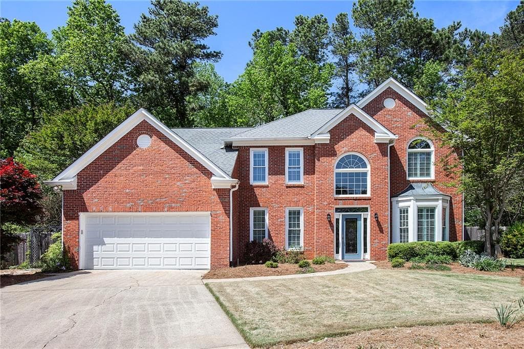 4 bedroom, 3 bathroom, 2,742 sq ft single family residence sold at 11225 Brookhollow Trail, Alpharetta, GA 30022