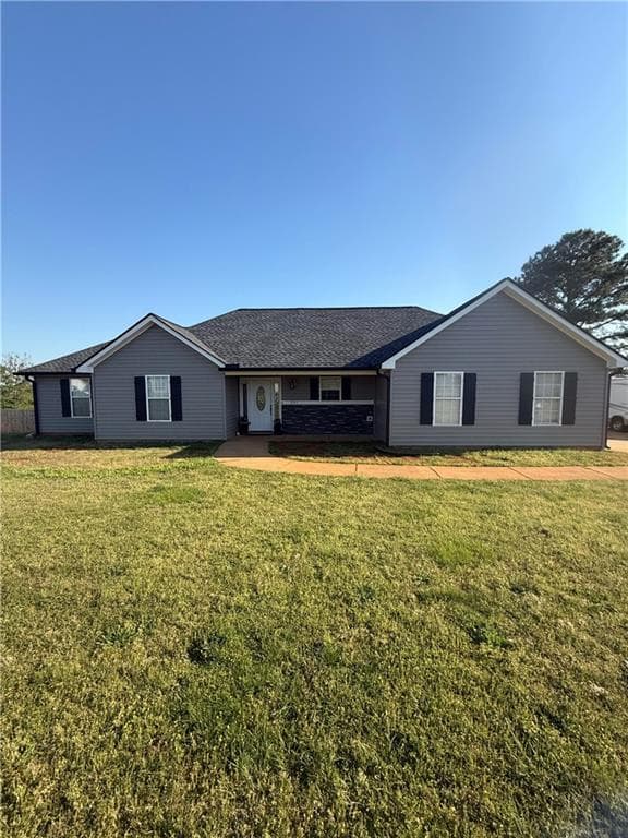 3 bedroom, 2 bathroom single family residence sold at 237 Ferguson Avenue, Locust Grove, GA 30248