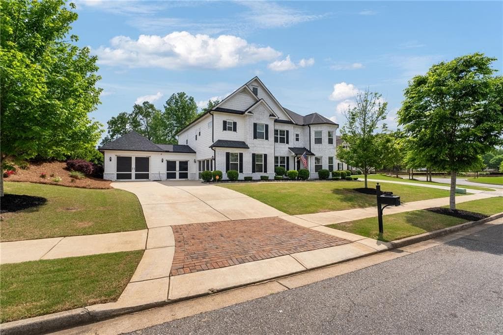6 bedroom, 4 bathroom, 3,929 sq ft single family residence sold at 721 Paint Horse Drive, Canton, GA 30115