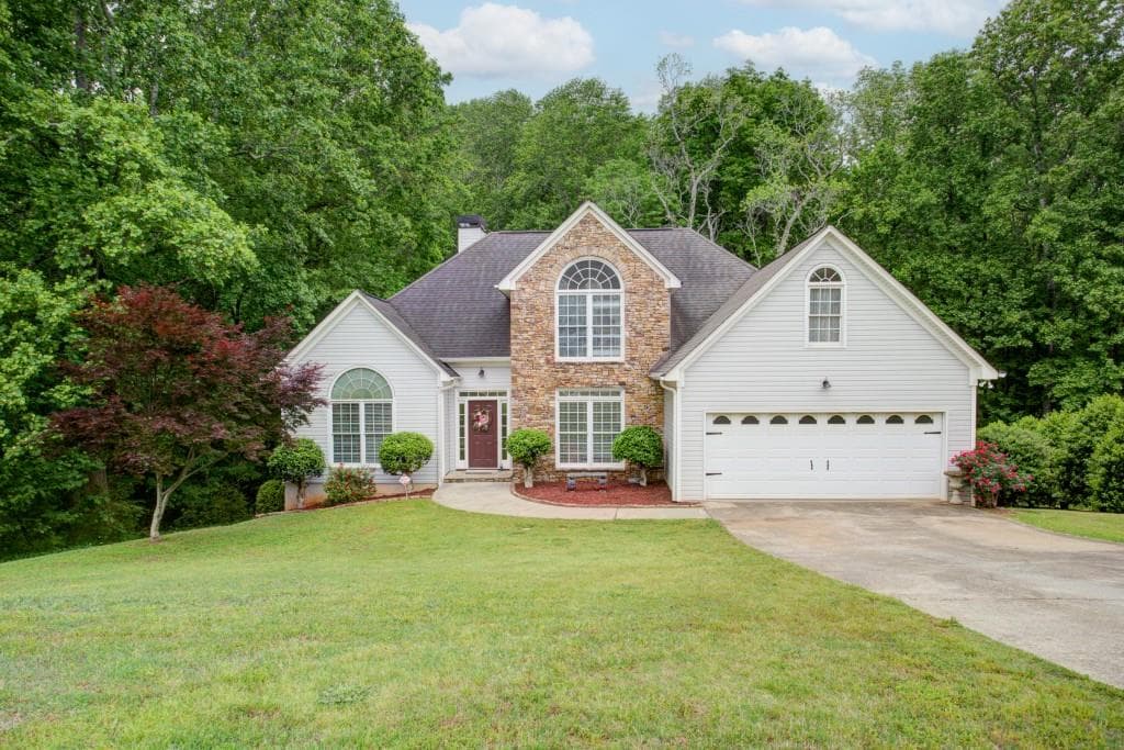 4716 Carriage Way, Flowery Branch, GA 30542 — most recent listing photo