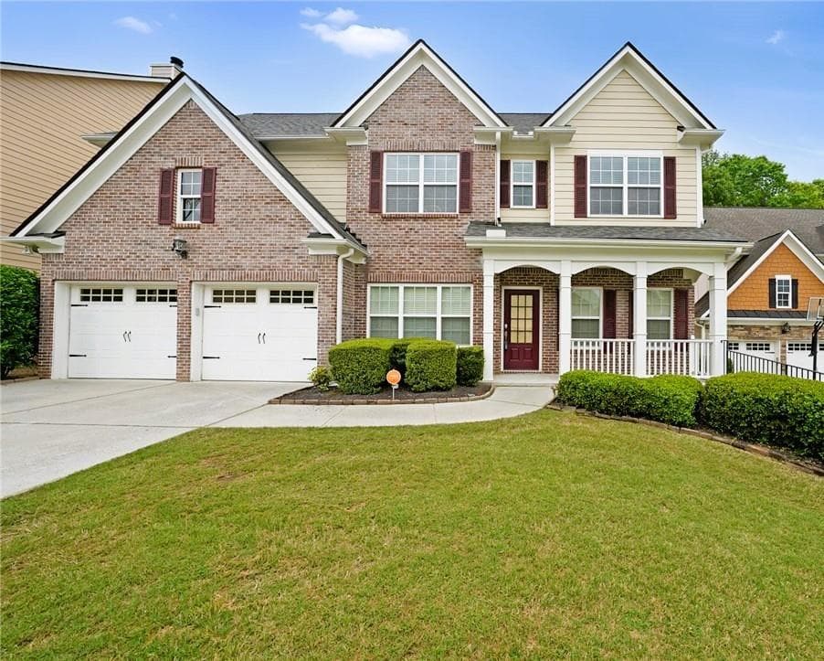 5 bedroom, 3 bathroom single family residence sold at 841 Sapphire Lane, Sugar Hill, GA 30518