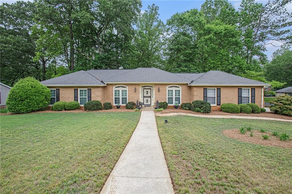 4 bedroom, 3 bathroom single family residence sold at 4066 Brymond Court, Tucker, GA 30084