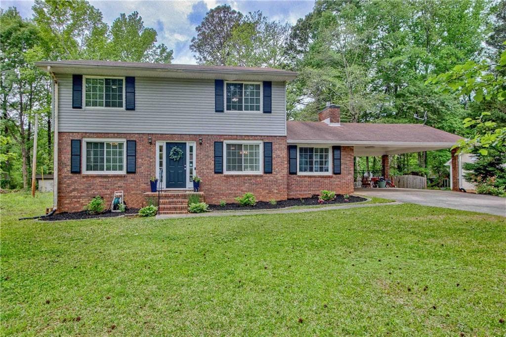10 Eastwood Drive, Newnan, GA 30265 — most recent listing photo