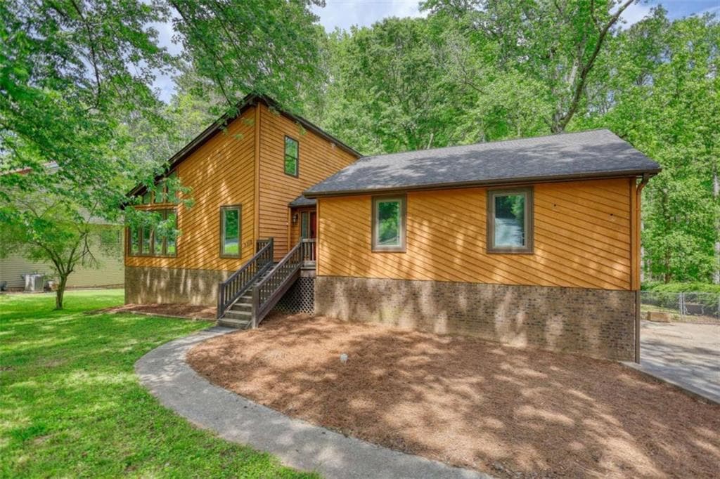 3312 Crossing Drive, Snellville, GA 30078 — most recent listing photo
