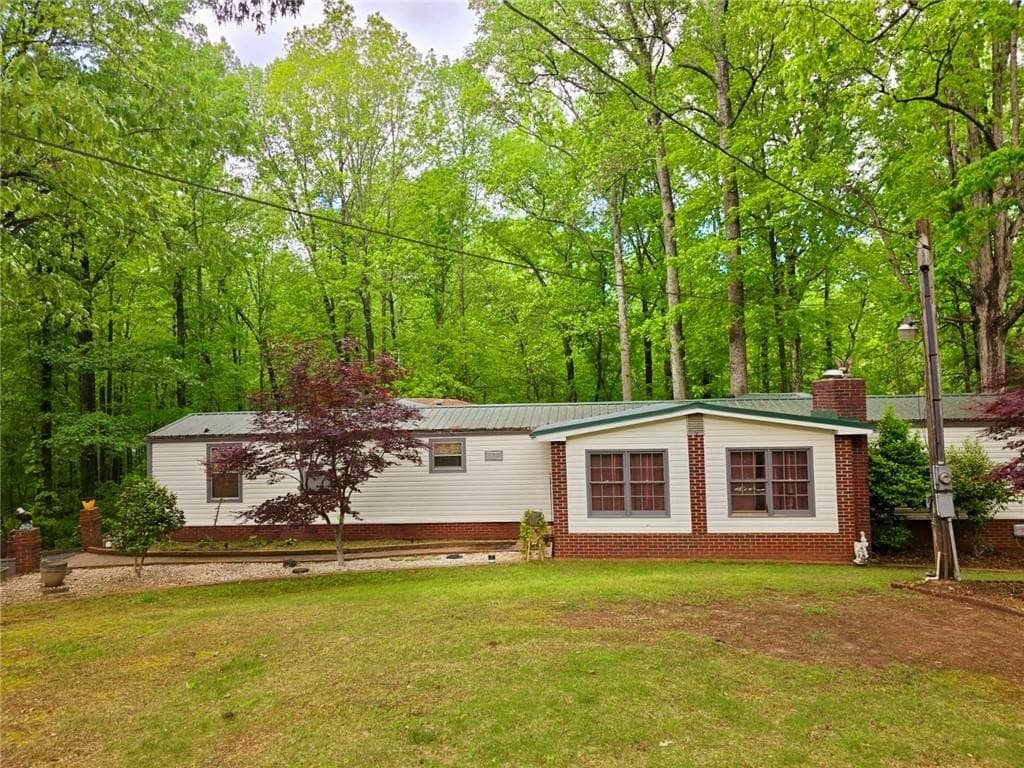 1720 Valley Lane, Cumming, GA 30040 — most recent listing photo