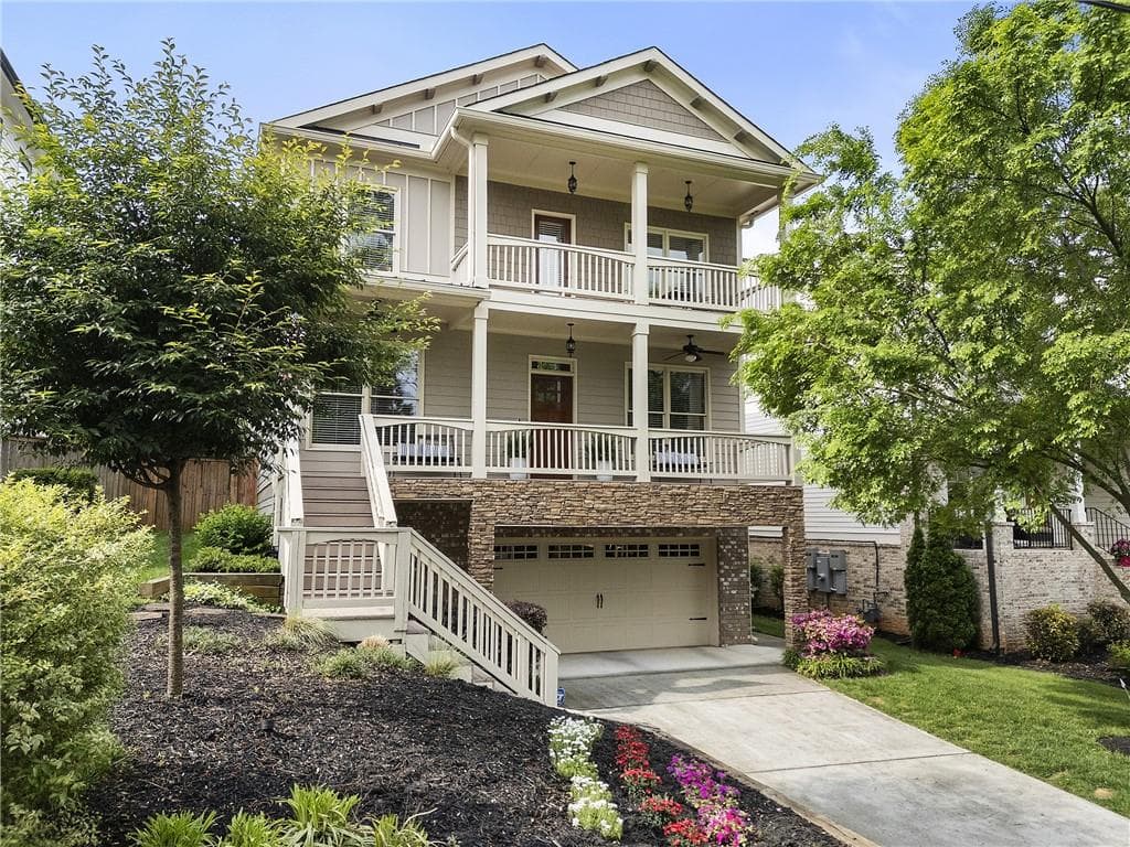 5 bedroom, 4 bathroom single family residence sold at 1165 Victoria Street, Brookhaven, GA 30319