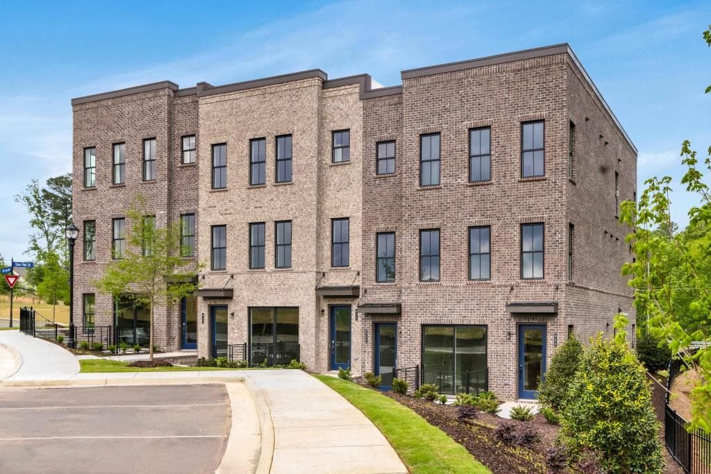 901 Echo Park Drive, Suwanee, GA 30024 — most recent listing photo