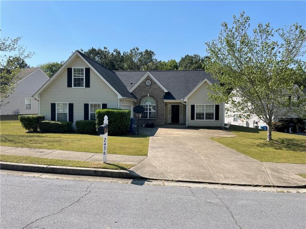 4 bedroom, 2 bathroom single family residence sold at 2436 Moultrie Court, Dacula, GA 30019