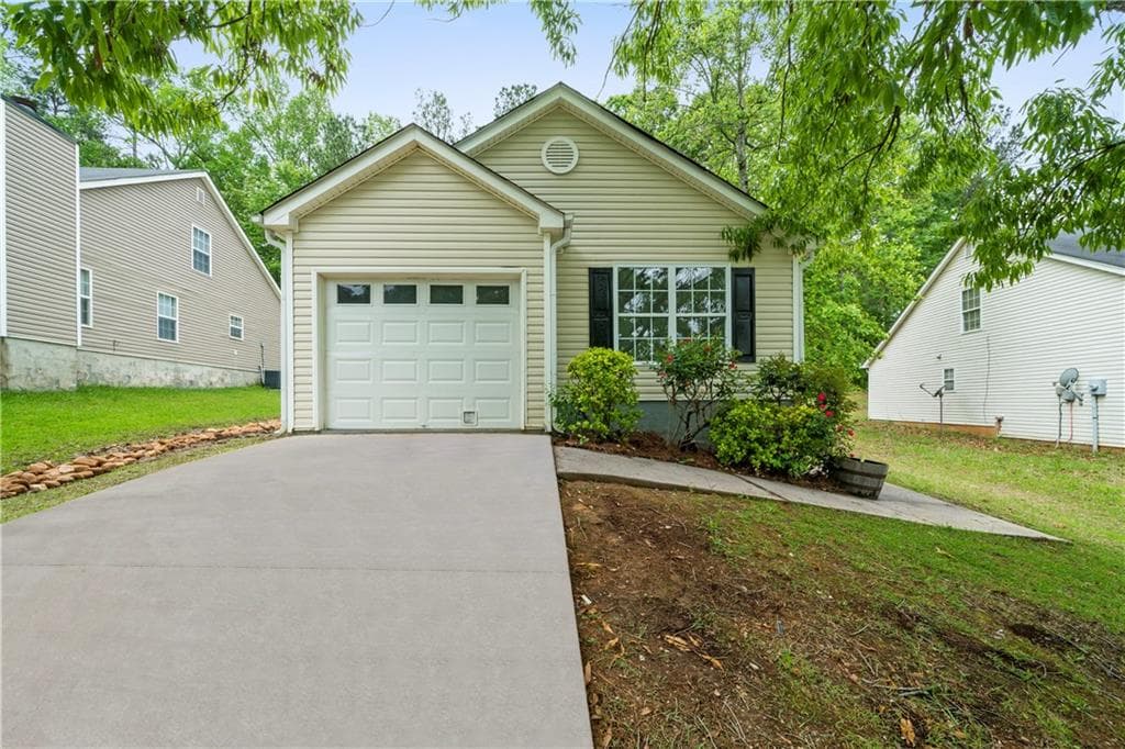 1031 Abercorn Way, Douglasville, GA 30134 — most recent listing photo