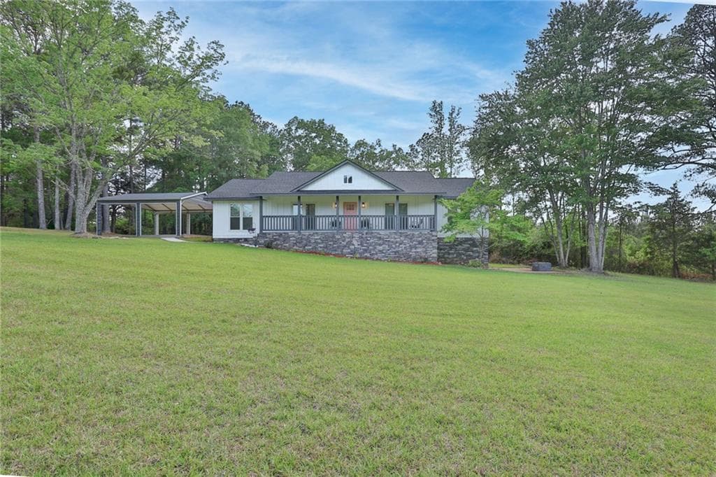 6 bedroom, 3 bathroom, 3,600 sq ft single family residence sold at 312 Duke Road, Hamilton, GA 31811