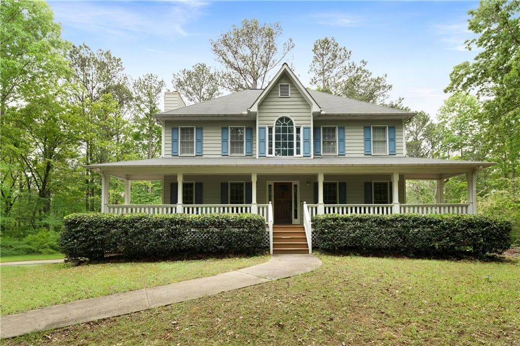 3 bedroom, 3 bathroom single family residence sold at 569 Hale Mountain Court, Hiram, GA 30141