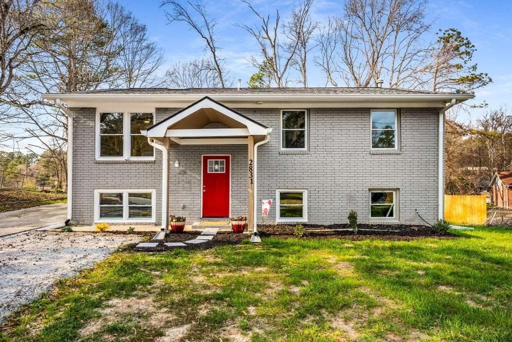 4 bedroom, 3 bathroom single family residence sold at 2831 Spruce Point Road, South Fulton, GA 30349
