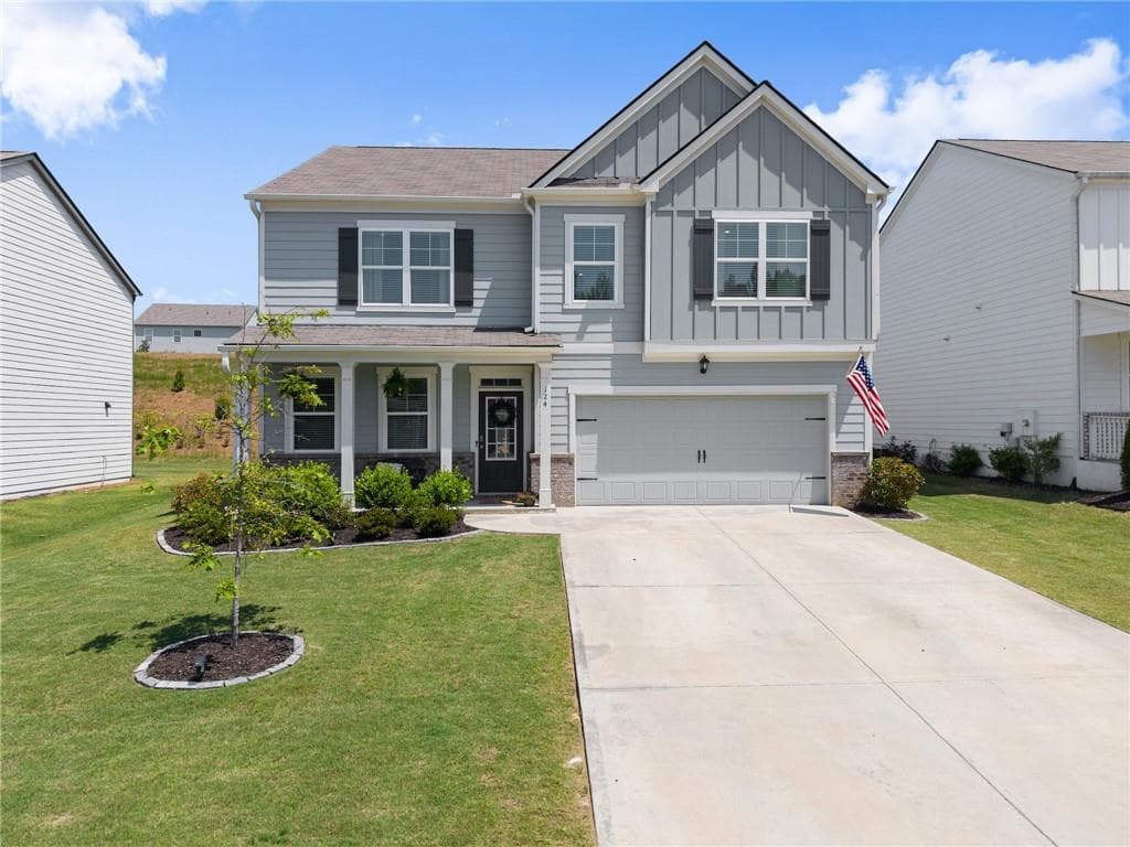 5 bedroom, 3 bathroom single family residence sold at 124 White Cedar Drive, Dawsonville, GA 30534