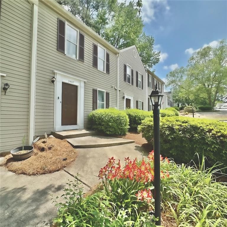 2 bedroom, 3 bathroom townhouse sold at 3407 Spring Harbour Drive 2, Doraville, GA 30340