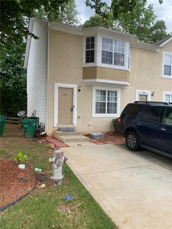 4 bedroom, 4 bathroom townhouse sold at 5047 CHUPP WAY Circle, Lithonia, GA 30038