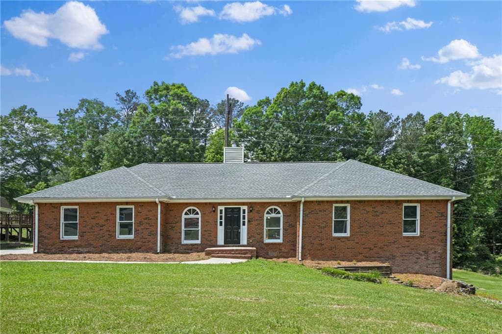 3 bedroom, 2 bathroom single family residence sold at 9035 Teal Lane, Jonesboro, GA 30236