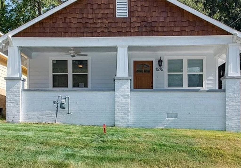 3 bedroom, 2 bathroom, 1,704 sq ft single family residence sold at 1575 Montreat Place, Atlanta, GA 30311