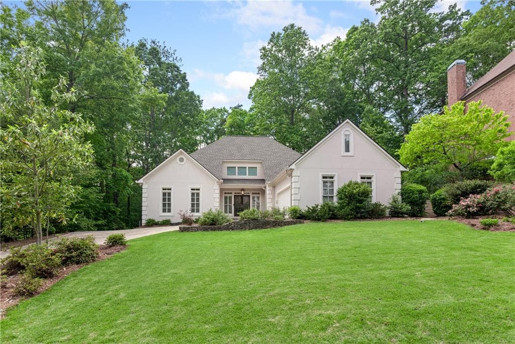 4 bedroom, 3 bathroom single family residence sold at 2140 Azalea Drive, Roswell, GA 30075